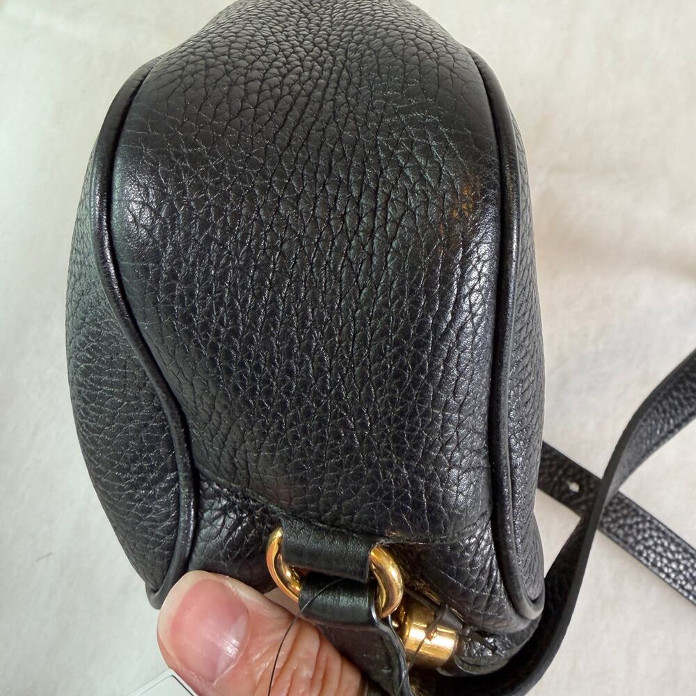 Gucci Small Soho Flap Crossbody in Black Pebbled Calf Leather — EUC + COA - Picture 9 of 11